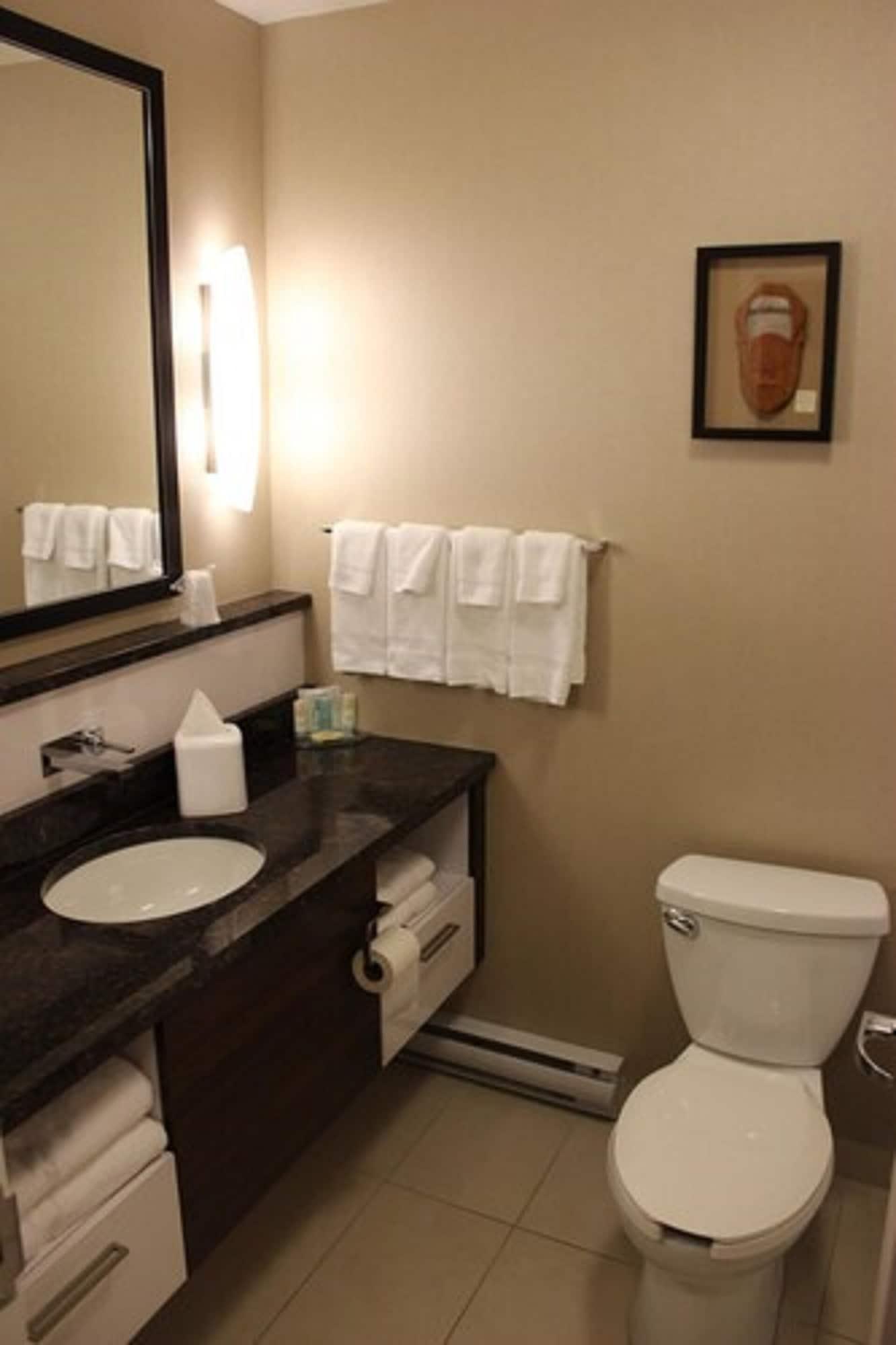 Quality Inn Sept-Îles Eksteriør billede