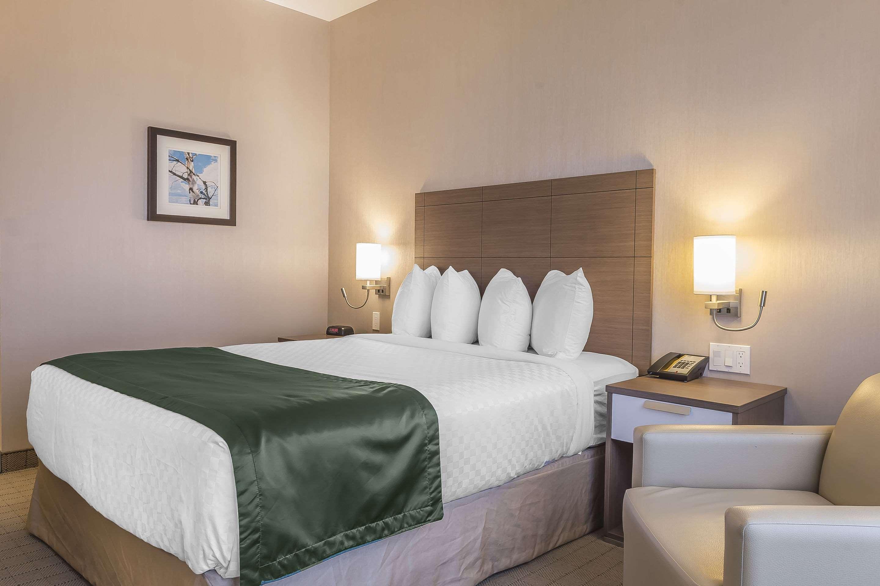 Quality Inn Sept-Îles Eksteriør billede