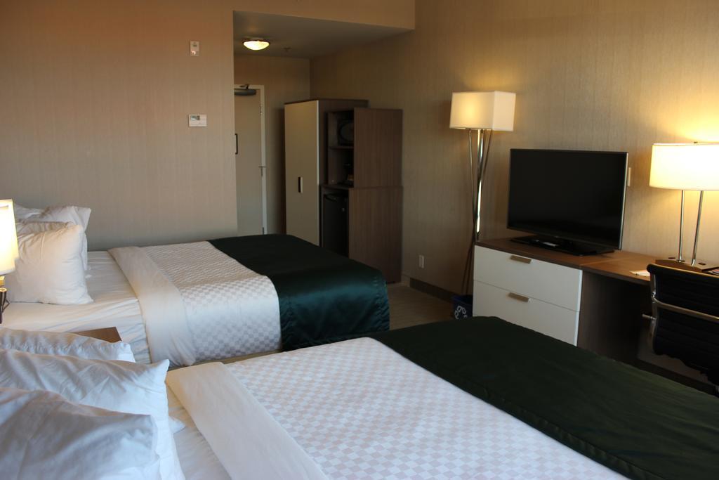 Quality Inn Sept-Îles Eksteriør billede