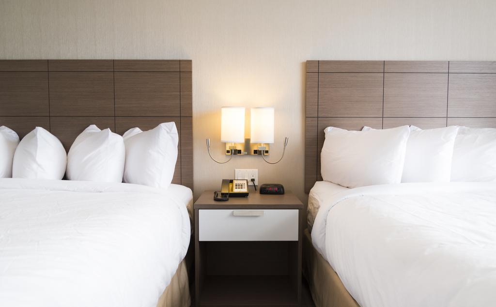 Quality Inn Sept-Îles Eksteriør billede
